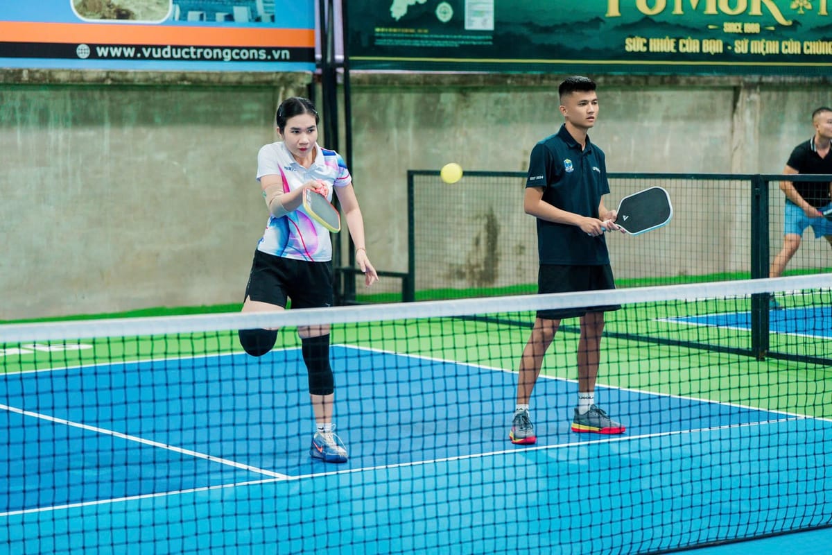 Buổi tập luyện tại AMZ Pickleball